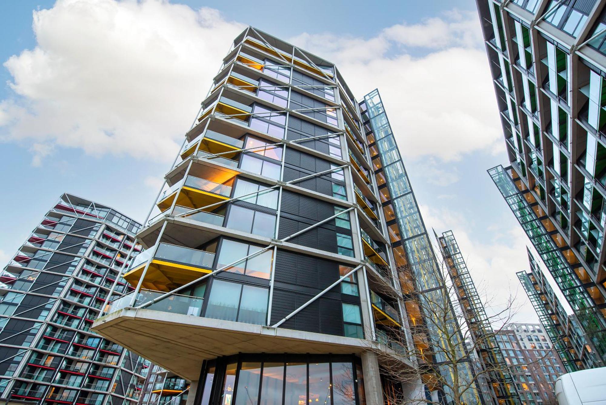 Stylish 2 Bed Close To Battersea Power Station Londres