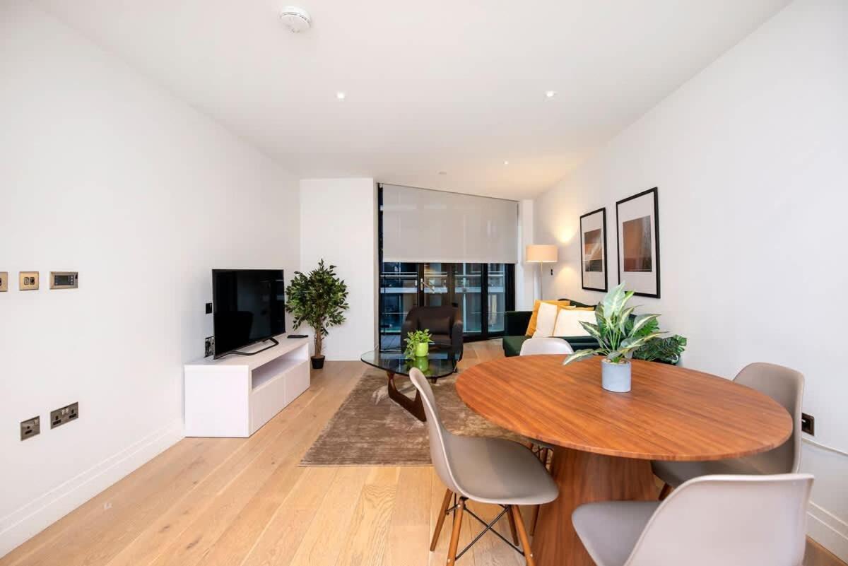 Apartamento Stylish 2 Bed Close To Battersea Power Station Londres